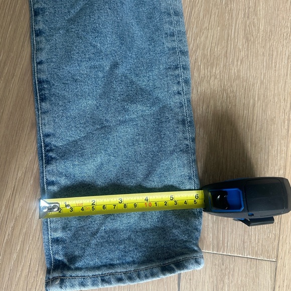 EUC CITIZEN OF HUMANITY DISTRESSED EMERSON JEAN SIZE 24 - Picture 10 of 10